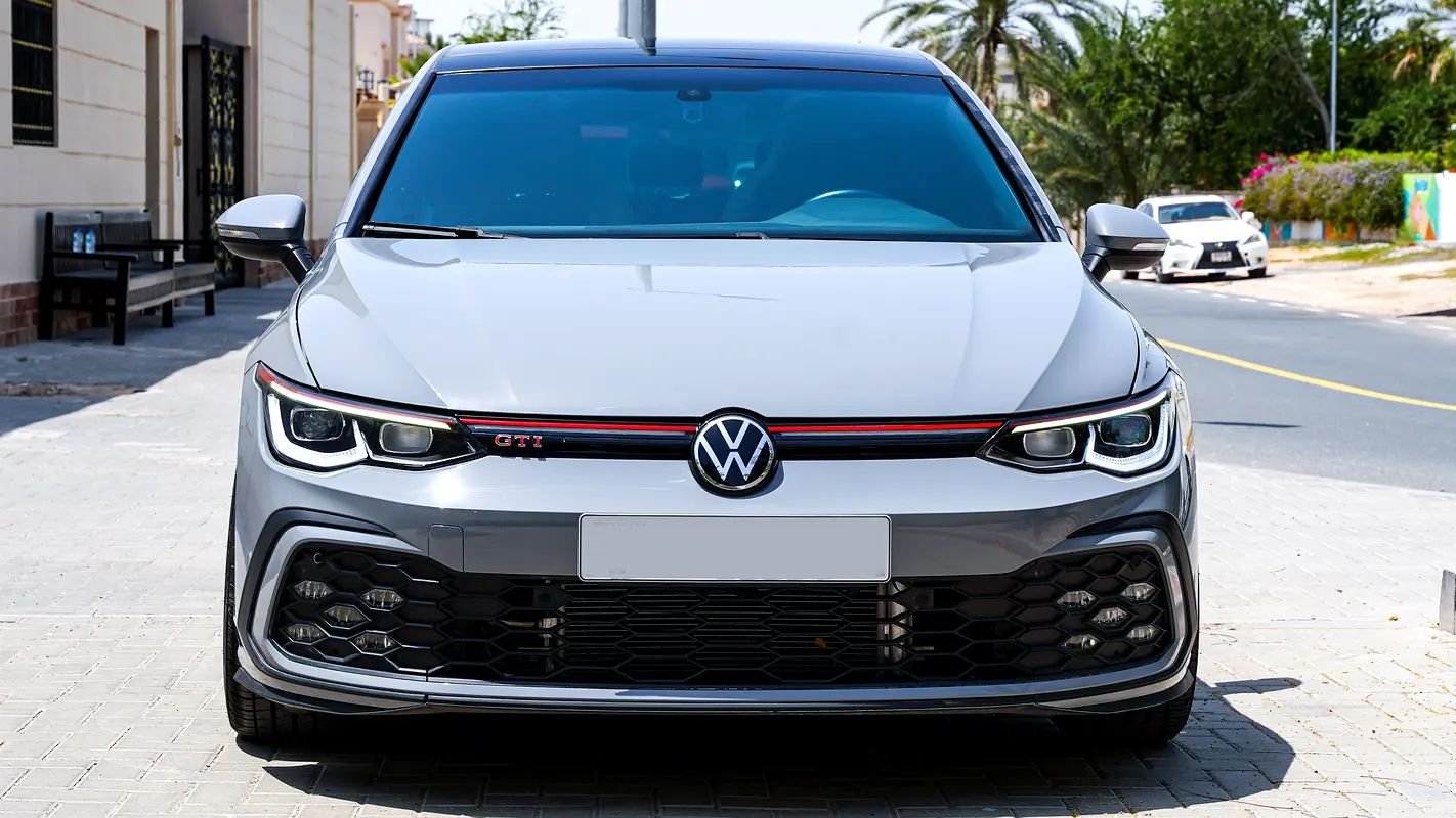 VOLKSWAGEN Golf GTI 2021 - photo 6 - Import Émirats | International Cars