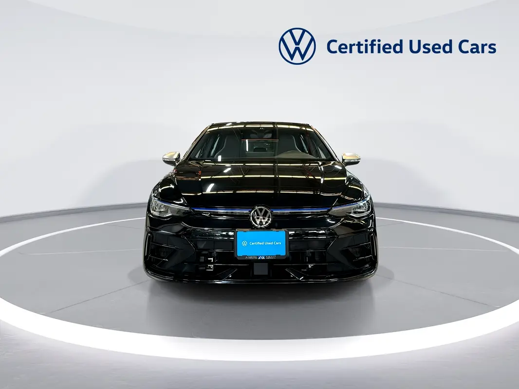 VOLKSWAGEN Golf R 2025 - photo 2 - Import Émirats | International Cars
