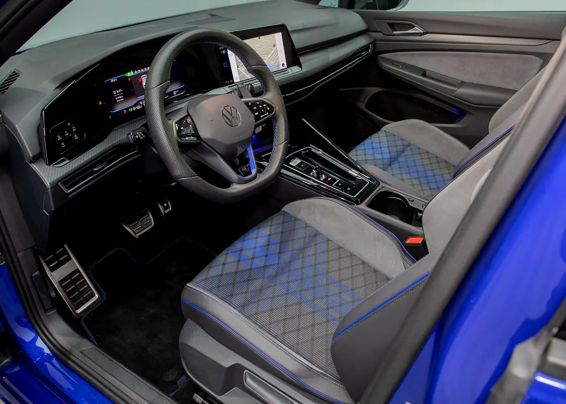 VOLKSWAGEN Golf R 2023 - photo 10 - Import Émirats | International Cars