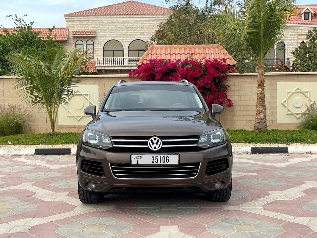 VOLKSWAGEN Touareg Other 2012 - photo 2 - Import Émirats | International Cars