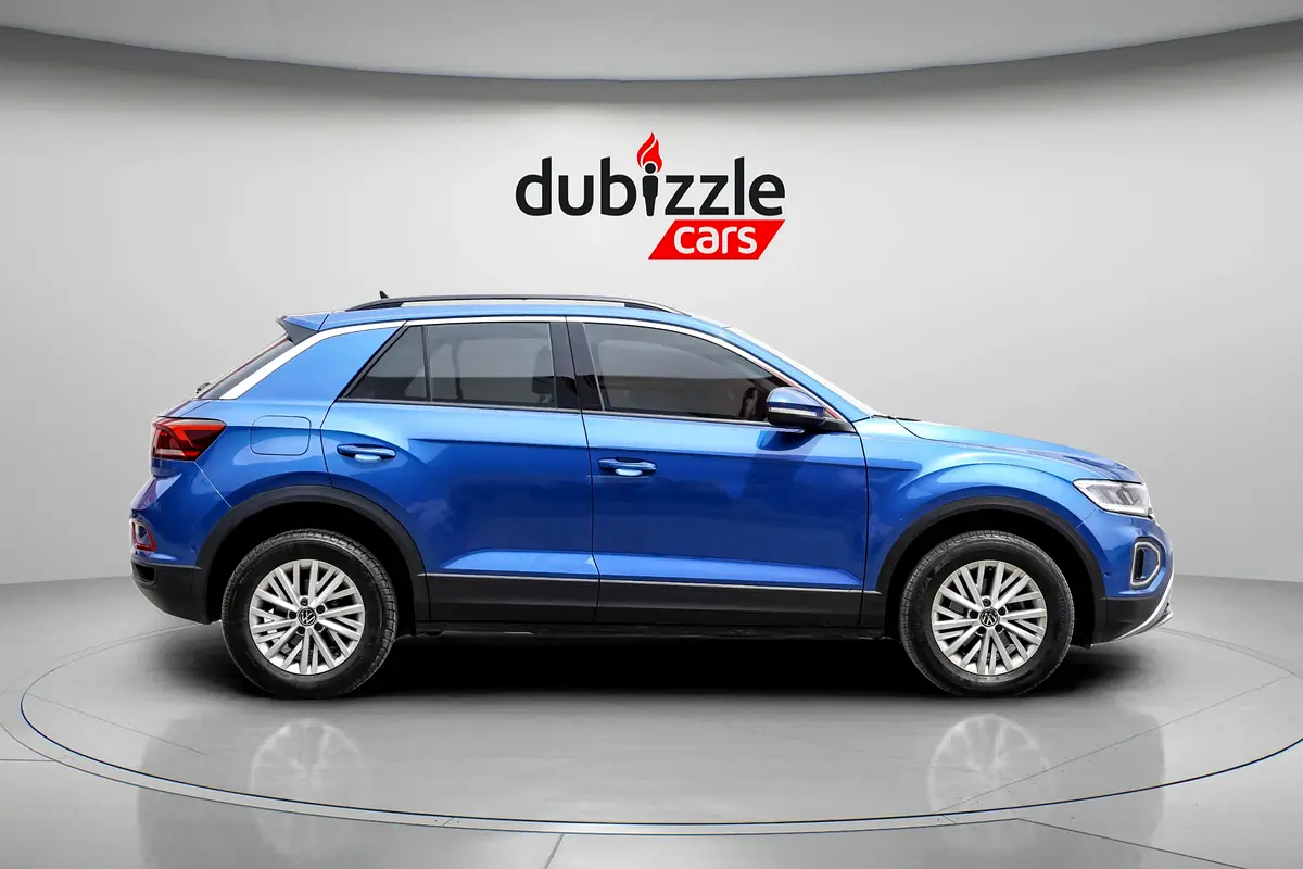 VOLKSWAGEN T-Roc Life 2023 - photo 7 - Import Émirats | International Cars