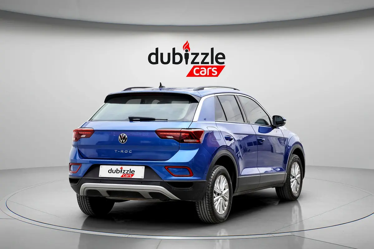 VOLKSWAGEN T-Roc Life 2023 - photo 9 - Import Émirats | International Cars