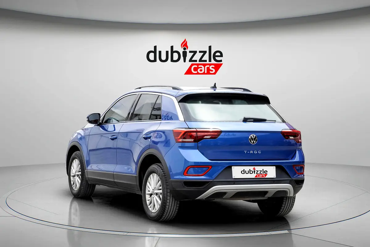 VOLKSWAGEN T-Roc Life 2023 - photo 11 - Import Émirats | International Cars