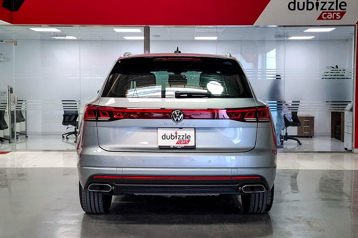 VOLKSWAGEN Touareg Elegance 2024 - photo 7 - Import Émirats | International Cars