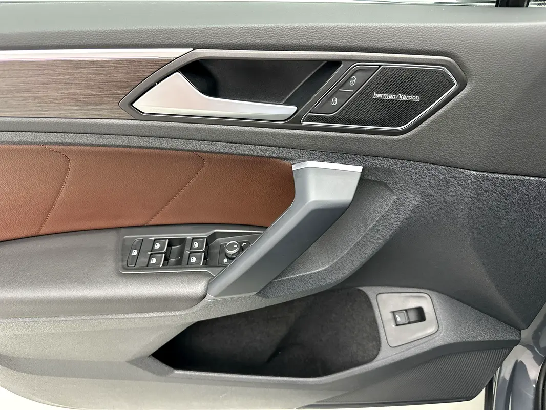 VOLKSWAGEN Tiguan Elegance 2024 - photo 2 - Import Émirats | International Cars