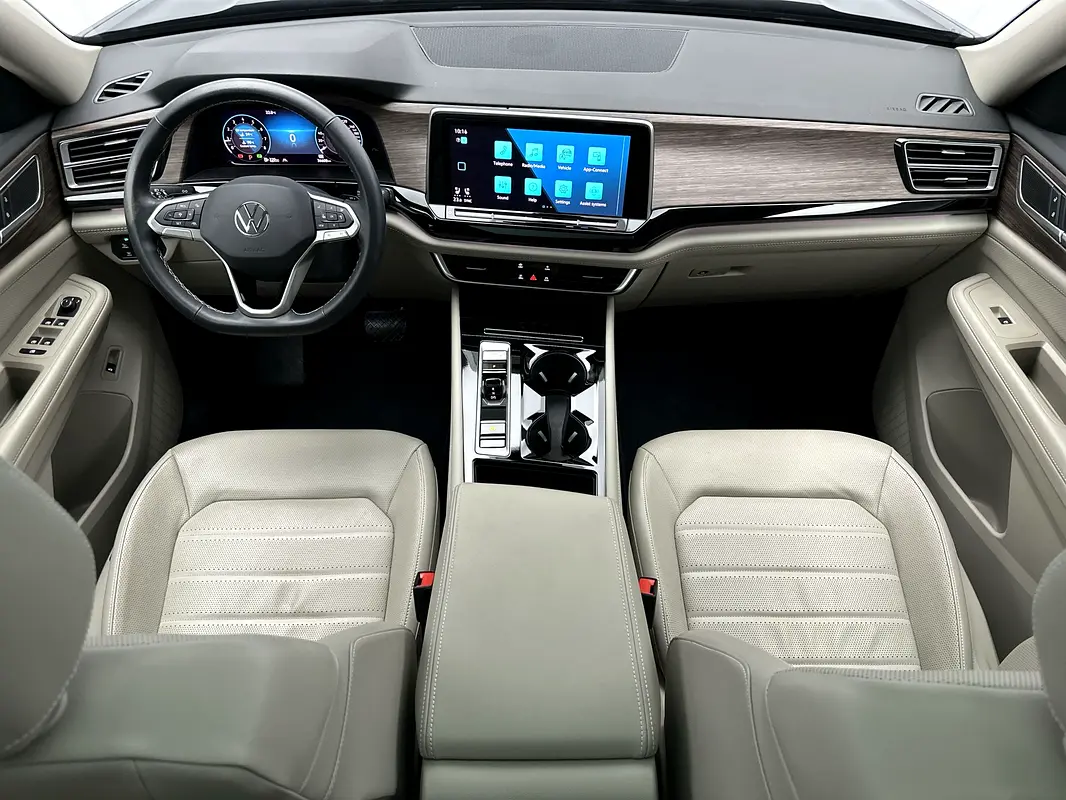 VOLKSWAGEN Teramont Comfortline 2024 - photo 11 - Import Émirats | International Cars