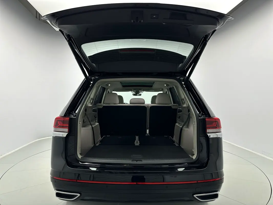 VOLKSWAGEN Teramont Comfortline 2024 - photo 9 - Import Émirats | International Cars