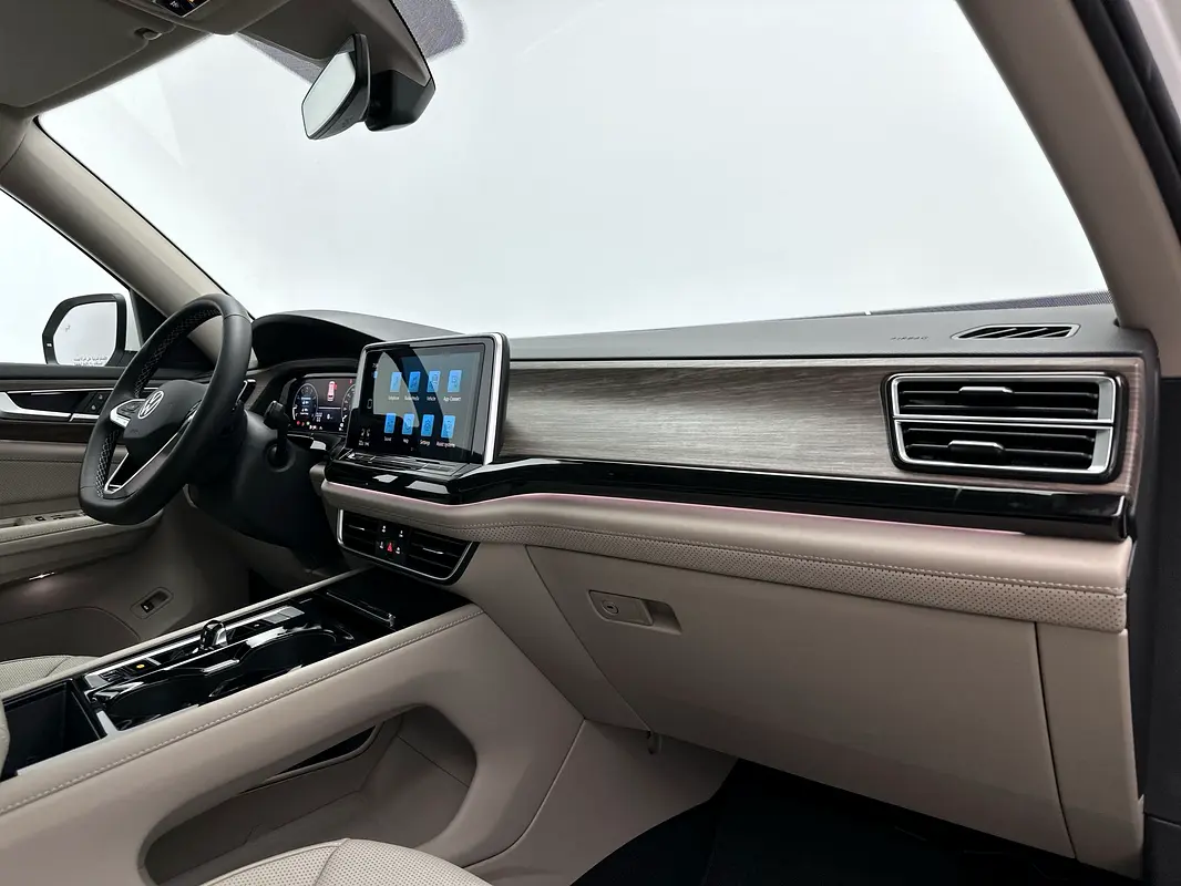 VOLKSWAGEN Teramont Comfortline 2025 - photo 12 - Import Émirats | International Cars