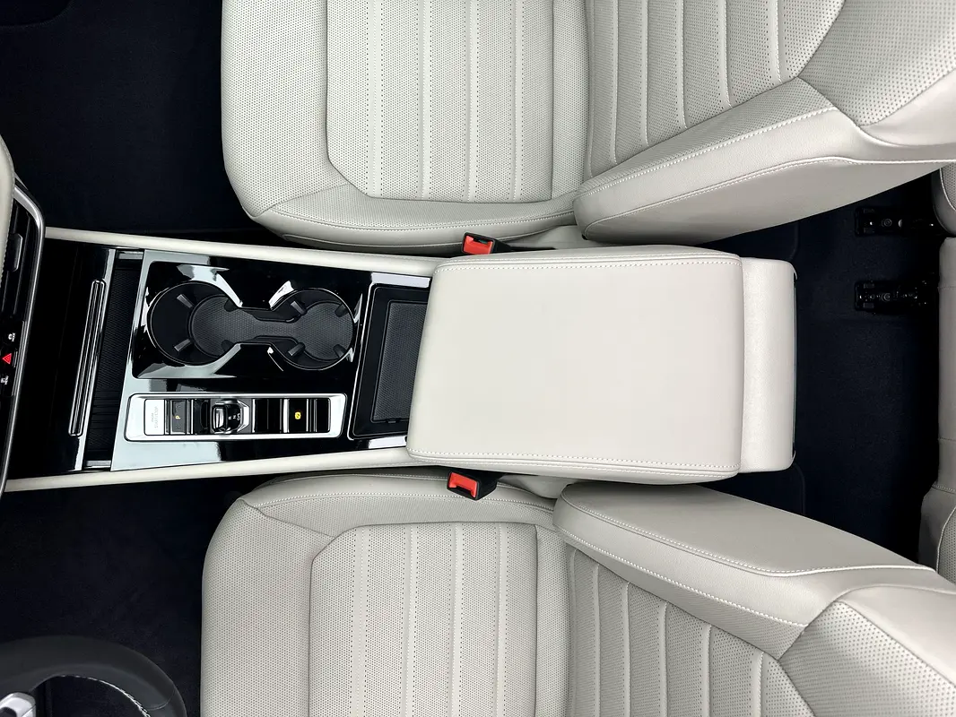 VOLKSWAGEN Teramont Comfortline 2025 - photo 6 - Import Émirats | International Cars