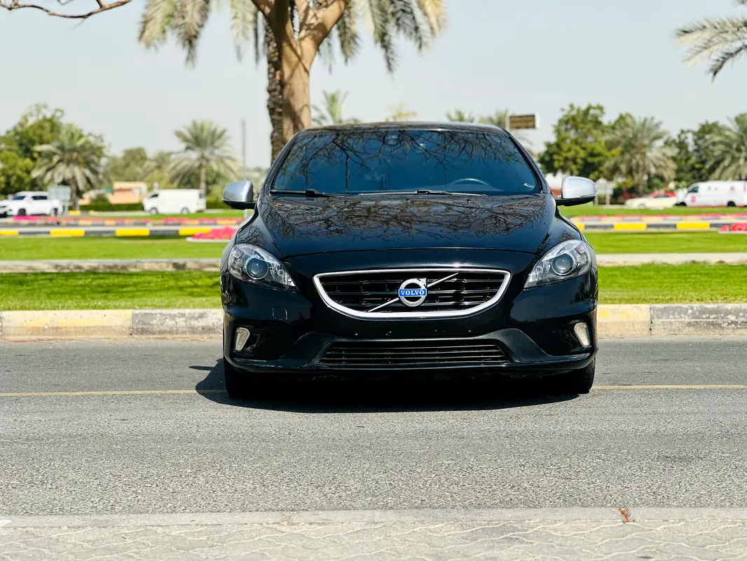 VOLVO V-Class Other 2016 - photo 5 - Import Émirats | International Cars