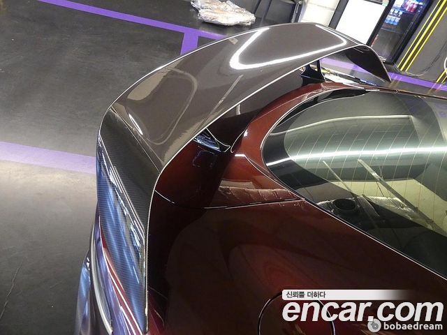 ASTON MARTIN 밴티지 2세대 5.2 V12 파이널 Edition 2023 - photo 17 - Import Corée du Sud | International Cars