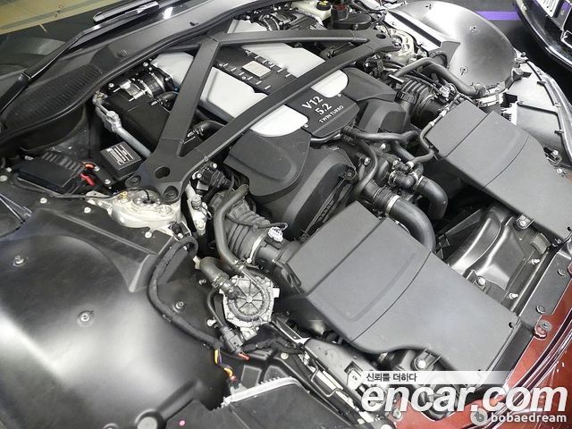 ASTON MARTIN 밴티지 2세대 5.2 V12 파이널 Edition 2023 - photo 5 - Import Corée du Sud | International Cars