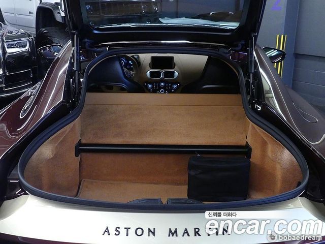 ASTON MARTIN 밴티지 2세대 5.2 V12 파이널 Edition 2023 - photo 9 - Import Corée du Sud | International Cars