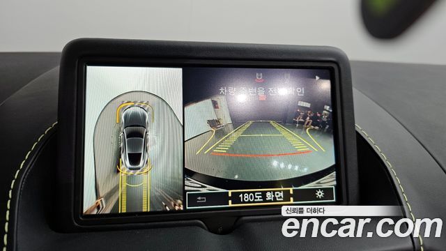 ASTON MARTIN 밴티지 2세대 4.0 V8 Roadster F1 Edition 2022 - photo 15 - Import Corée du Sud | International Cars