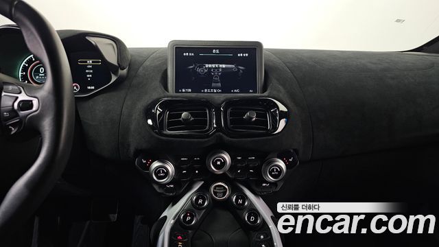 ASTON MARTIN 밴티지 2세대 4.0 V8 Coupé 2019 - photo 13 - Import Corée du Sud | International Cars