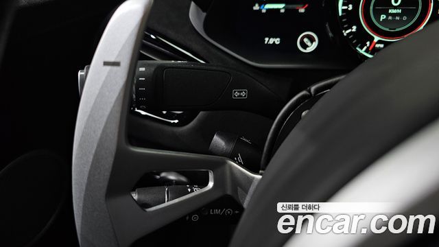 ASTON MARTIN 밴티지 2세대 4.0 V8 Coupé 2019 - photo 17 - Import Corée du Sud | International Cars