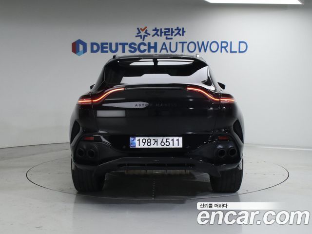 ASTON MARTIN DBX 4.0 V8 707 2023 - photo 4 - Import Corée du Sud | International Cars