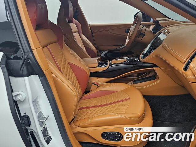 ASTON MARTIN DBX 4.0 V8 707 2023 - photo 10 - Import Corée du Sud | International Cars