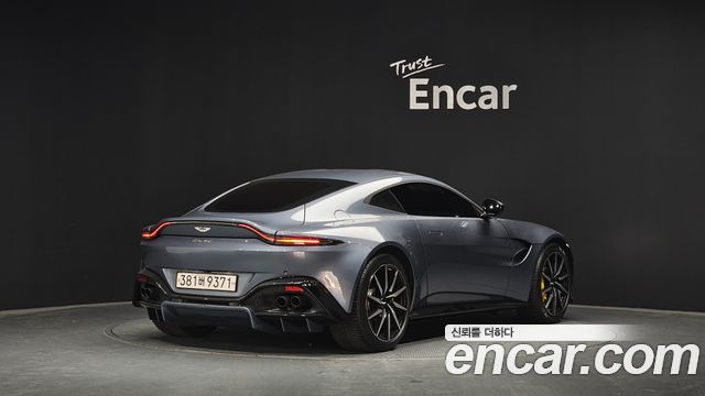 ASTON MARTIN 밴티지 2세대 4.0 V8 Coupé 2020 - photo 2 - Import Corée du Sud | International Cars