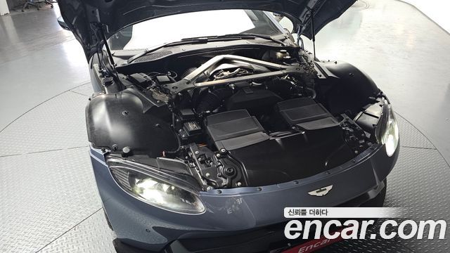 ASTON MARTIN 밴티지 2세대 4.0 V8 Coupé 2020 - photo 6 - Import Corée du Sud | International Cars