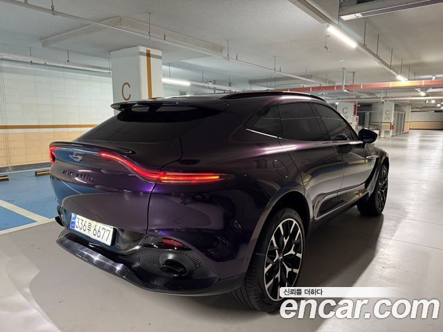 ASTON MARTIN DBX 4.0 V8 2022 - photo 6 - Import Corée du Sud | International Cars