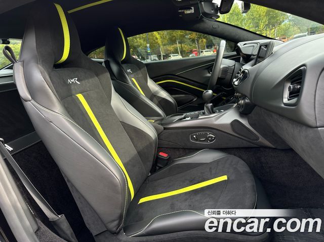 ASTON MARTIN 밴티지 2세대 4.0 V8 Coupé 2020 - photo 10 - Import Corée du Sud | International Cars