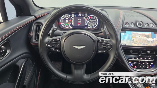 ASTON MARTIN DBX 4.0 V8 707 2023 - photo 13 - Import Corée du Sud | International Cars