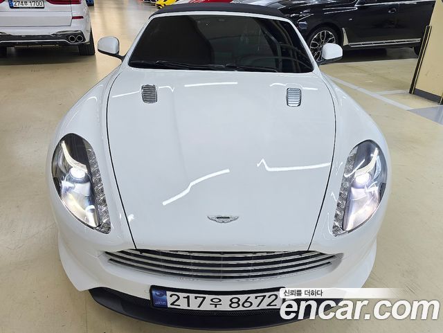 ASTON MARTIN DB9 6.0 V12 볼란테 2015 - photo 4 - Import Corée du Sud | International Cars