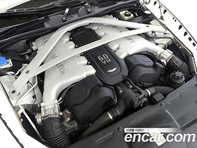 ASTON MARTIN DB9 6.0 V12 볼란테 2015 - photo 6 - Import Corée du Sud | International Cars