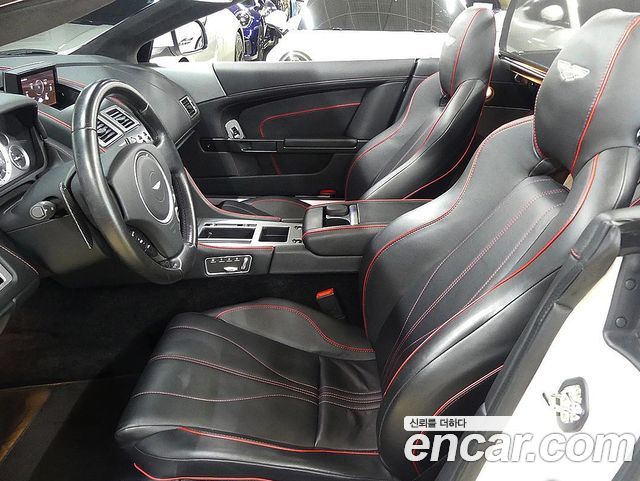 ASTON MARTIN DB9 6.0 V12 볼란테 2015 - photo 7 - Import Corée du Sud | International Cars