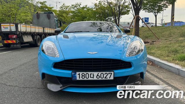ASTON MARTIN Vanquish 6.0 V12 Coupé 2015 - photo 3 - Import Corée du Sud | International Cars