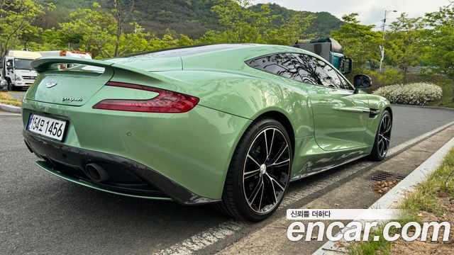 ASTON MARTIN Vanquish 6.0 V12 Coupé 2016 - photo 2 - Import Corée du Sud | International Cars