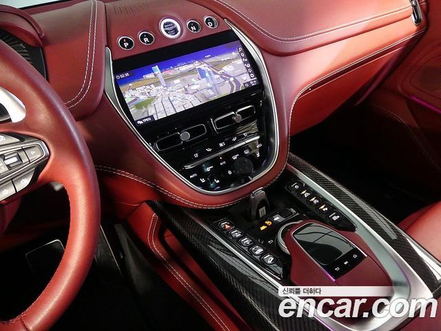ASTON MARTIN DBX 4.0 V8 2022 - photo 11 - Import Corée du Sud | International Cars
