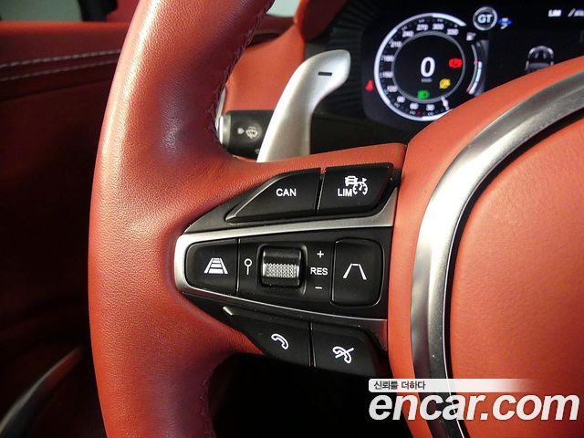 ASTON MARTIN DBX 4.0 V8 2022 - photo 12 - Import Corée du Sud | International Cars