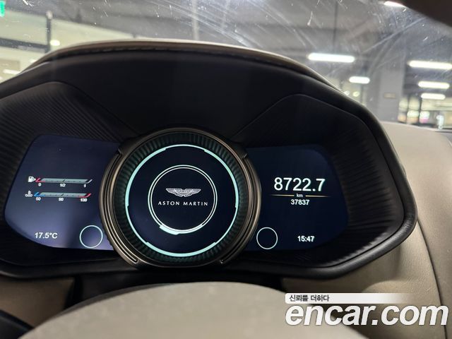 ASTON MARTIN DB11 5.2 V12 Coupé AMR 2020 - photo 2 - Import Corée du Sud | International Cars