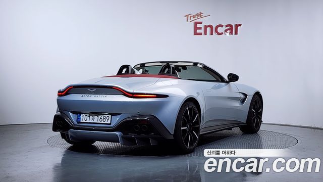 ASTON MARTIN 밴티지 2세대 4.0 V8 Roadster 2022 - photo 2 - Import Corée du Sud | International Cars