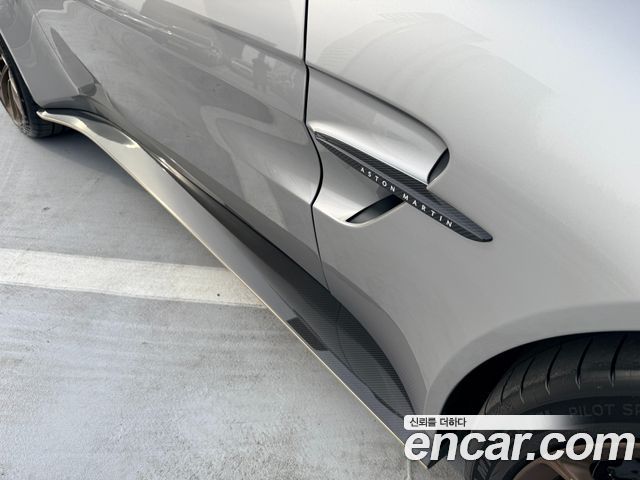 ASTON MARTIN 밴티지 2세대 4.0 V8 Coupé 2025 - photo 13 - Import Corée du Sud | International Cars
