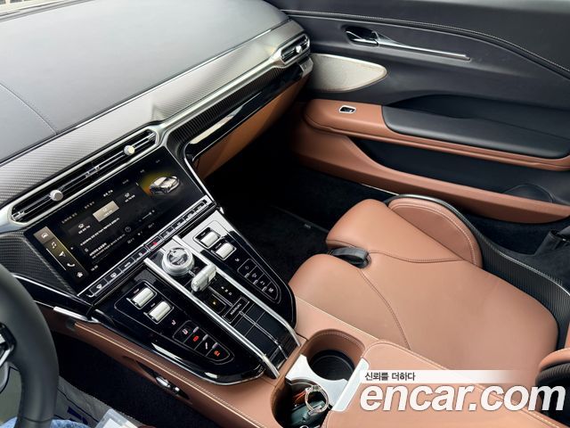 ASTON MARTIN 밴티지 2세대 4.0 V8 Coupé 2025 - photo 9 - Import Corée du Sud | International Cars