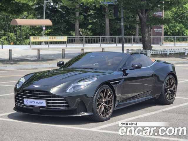 ASTON MARTIN DB12 4.0 V8 Volante 2025