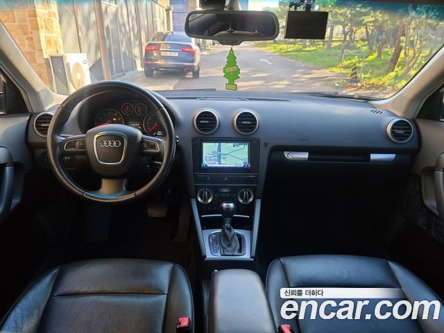 AUDI A3 2.0 TFSI Dynamic 2012 - photo 12 - Import Corée du Sud | International Cars