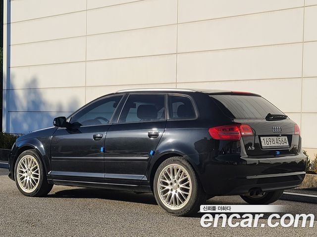 AUDI A3 2.0 TFSI Dynamic 2012 - photo 4 - Import Corée du Sud | International Cars