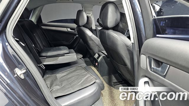 AUDI A4 2.0 TDI Quattro Dynamic 2013 - photo 11 - Import Corée du Sud | International Cars