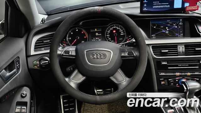 AUDI A4 2.0 TDI Quattro Dynamic 2013 - photo 15 - Import Corée du Sud | International Cars