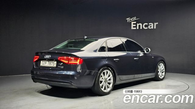 AUDI A4 2.0 TDI Quattro Dynamic 2013 - photo 2 - Import Corée du Sud | International Cars