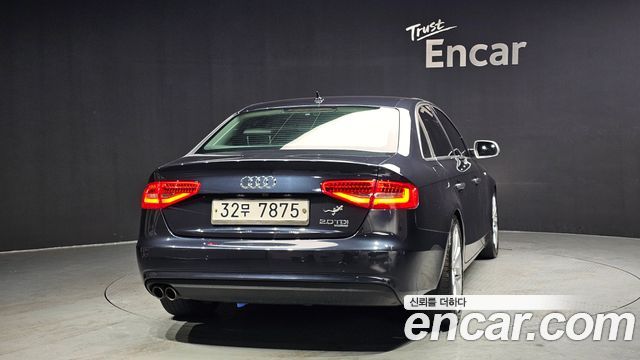 AUDI A4 2.0 TDI Quattro Dynamic 2013 - photo 4 - Import Corée du Sud | International Cars