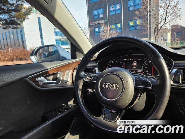 AUDI A7 3.0 TFSI Quattro Dynamic 2013 - photo 16 - Import Corée du Sud | International Cars