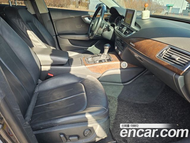 AUDI A7 3.0 TFSI Quattro Dynamic 2013 - photo 20 - Import Corée du Sud | International Cars
