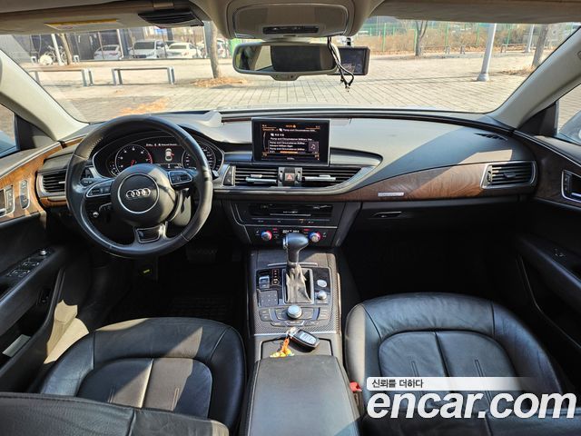 AUDI A7 3.0 TFSI Quattro Dynamic 2013 - photo 15 - Import Corée du Sud | International Cars