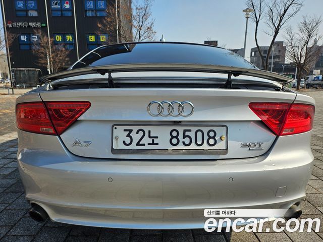 AUDI A7 3.0 TFSI Quattro Dynamic 2013 - photo 9 - Import Corée du Sud | International Cars