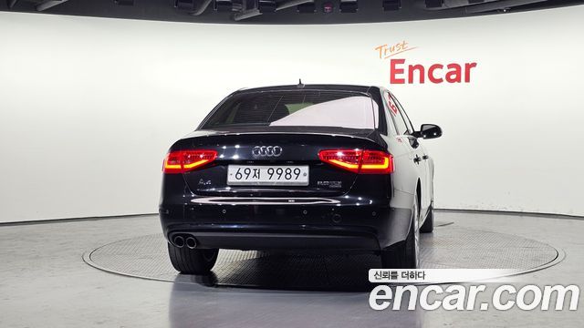 AUDI A4 2.0 TDI Quattro Dynamic 2014 - photo 4 - Import Corée du Sud | International Cars